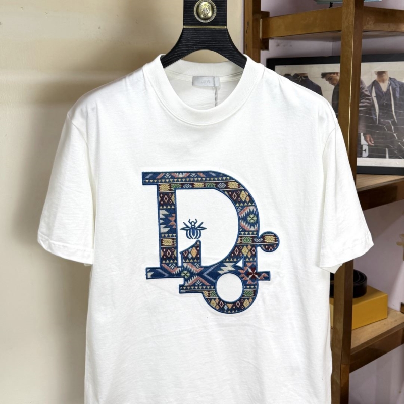 chr1st1an D10r t-shirts